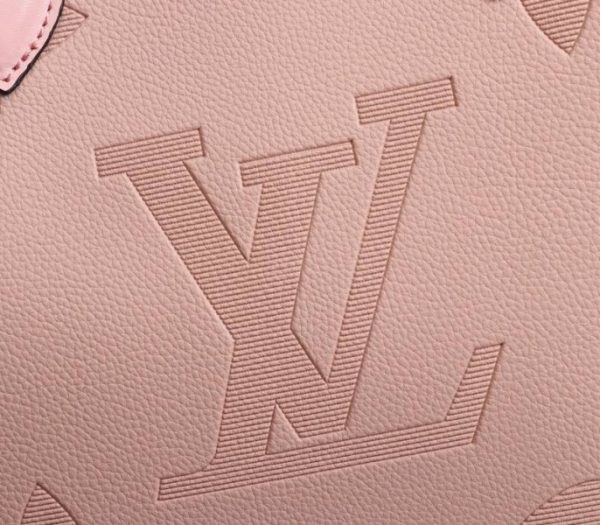 Replica Louis Vuitton Monogram Empreinte Giant Onthego MM Bag In Pink - Image 8