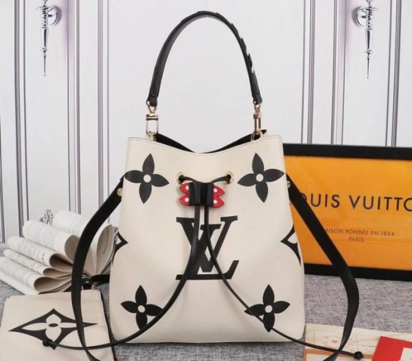 Replica Louis Vuitton Crafty NeoNoe MM Bag In Cream