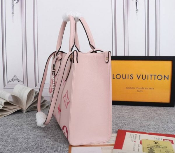 Replica Louis Vuitton Monogram Empreinte Leather Onthego MM Bag In Pink - Image 4