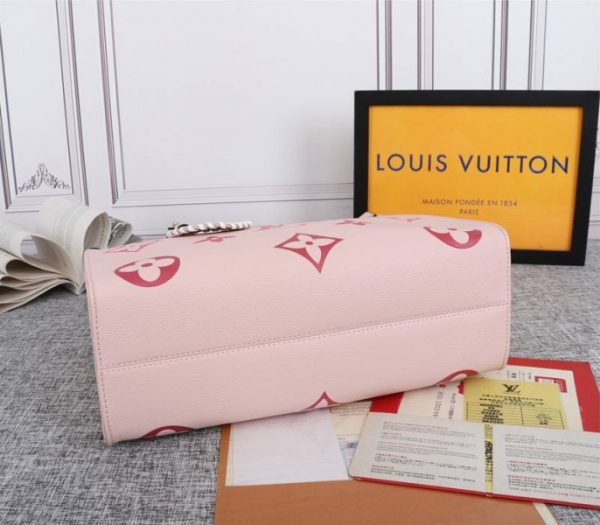 Replica Louis Vuitton Monogram Empreinte Leather Onthego MM Bag In Pink - Image 5