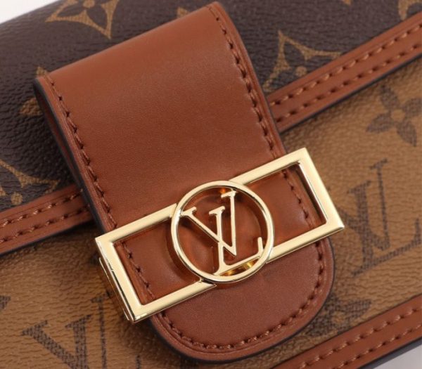 Replica Louis Vuitton Monogram Reverse Canvas Dauphine Chain Wallet - Image 9