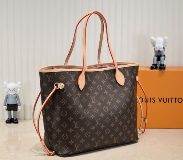 Replica Louis Vuitton Monogram Canvas Neverfull MM Tote In Pink - Image 2