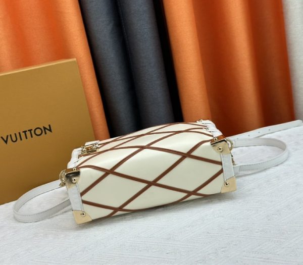 Louis Vuitton Malletage Leather Replica Side Trunk MM In Cream Beige And Chestnut Brown - Image 5