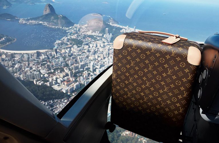 Unveil the Luxury: Louis Vuitton Replica Handbags Outlet with Free Worldwide Shipping