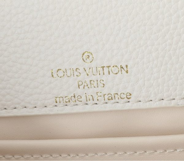 Replica Louis Vuitton Capucines East-West MM Handbag In All Optic White - Image 6