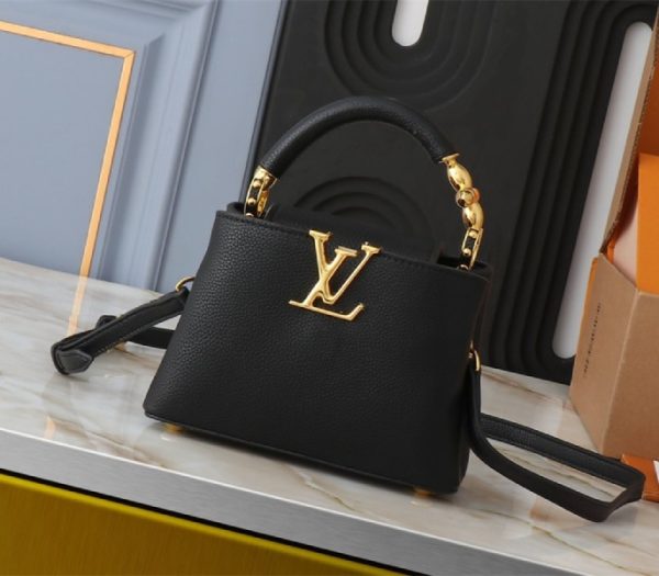 Replica Louis Vuitton Capucines Mini Capucines Handbag In Black