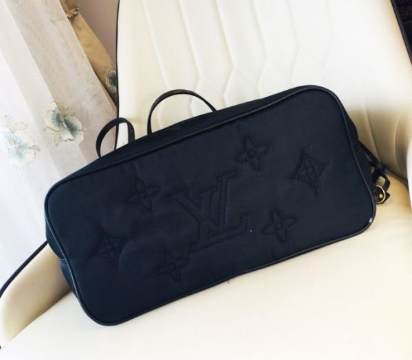 Replica Louis Vuitton Econyl Regenerated Nylon Neverfull MM Tote In Black - Image 8