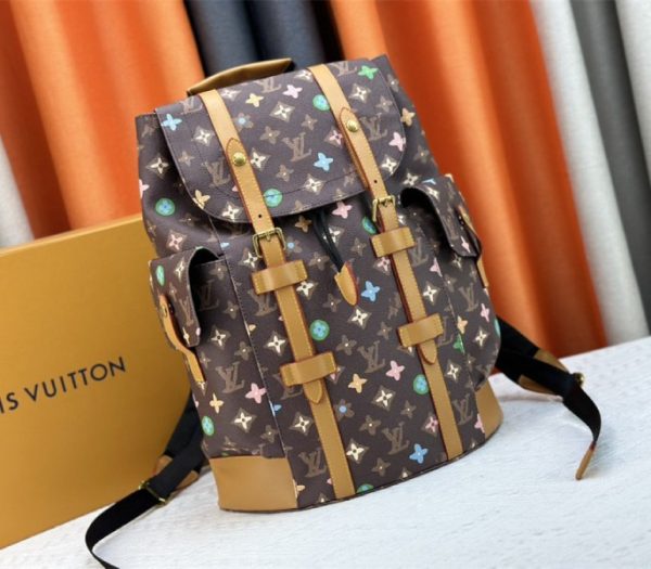 Replica Louis Vuitton Monogram Craggy Christopher MM Backpack In Chocolate - Image 2