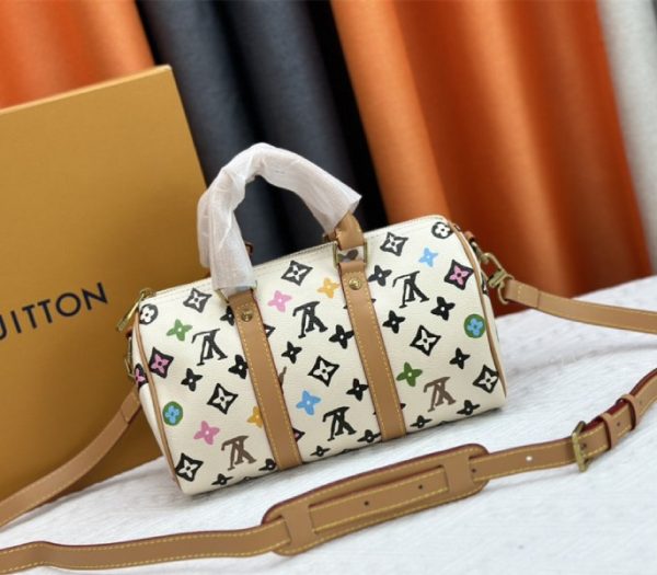 Replica Louis Vuitton Monogram Craggy Keepall Travel 25 Bag In Vanilla - Image 3