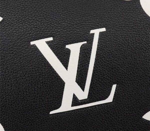 Replica Louis Vuitton Monogram Empreinte OnTheGo MM Tote In Black - Image 6