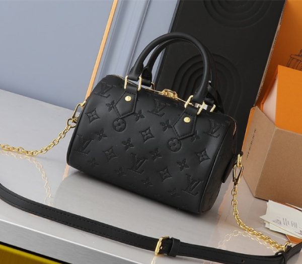 Replica Louis Vuitton Other Leathers Speedy Bandouliere 20 Handbag In Black - Image 2