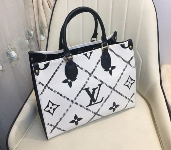 Replica Louis Vuitton Spring 2022 Monogram Empreinte Onthego MM Tote In Cream - Image 4