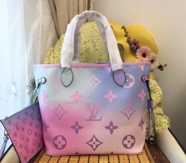 Replica Louis Vuitton Spring 2022 Neverfull MM Tote In Sunrise Pastel