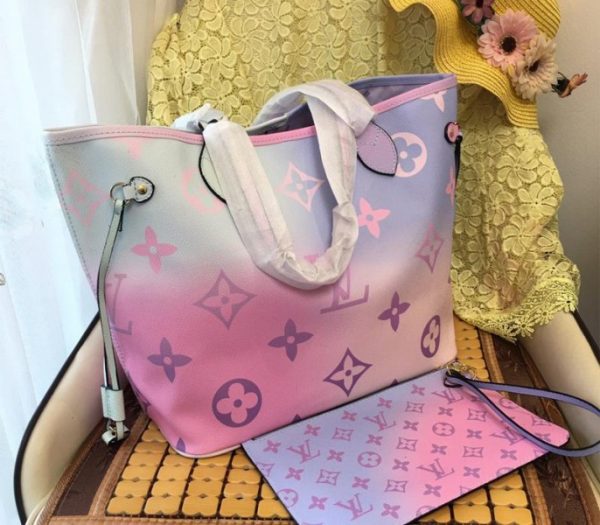 Replica Louis Vuitton Spring 2022 Neverfull MM Tote In Sunrise Pastel - Image 5