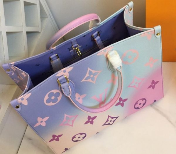 Replica Louis Vuitton Spring 2022 Onthego GM Tote In Sunrise Pastel - Image 5