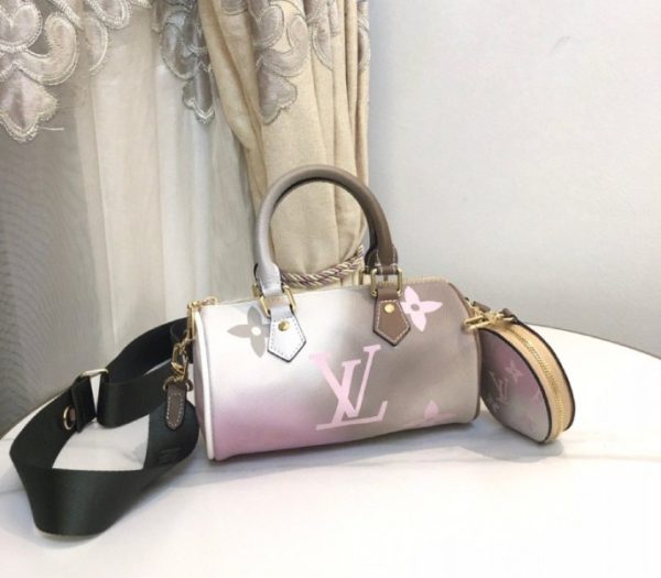 Replica Louis Vuitton Spring 2022 Papillon BB Bag In Sunrise Kaki - Image 5