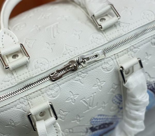 Replica Louis Vuitton X YK Bandouliere Keepall 50 Travel Bag In White - Image 7