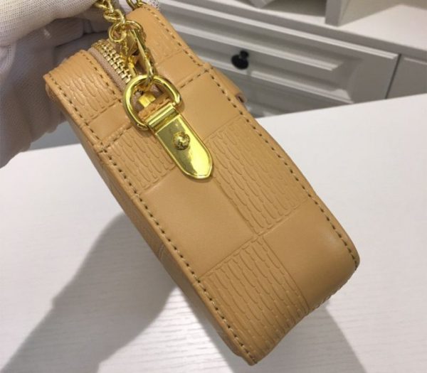 Replica Louis Vuitton Troca PM Bag In Beige - Image 6