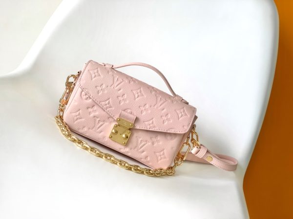 Louis Vuitton Louis VuittonM47045 Pink Pochette Handbag